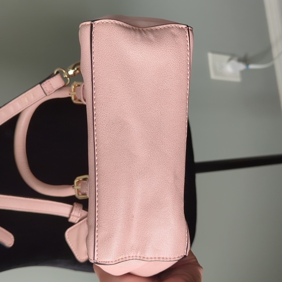 FOREVER 21 Faux Leather Tote Bag - Picture 7 of 8